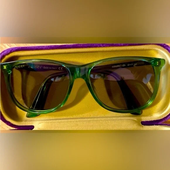 Authentic Gucci  Sunglasses - Green | Oversized Frame | New - Picture 7 of 9